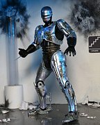 RoboCop Actionfigur Ultimate Battle Damaged RoboCop with Chair 18 cm