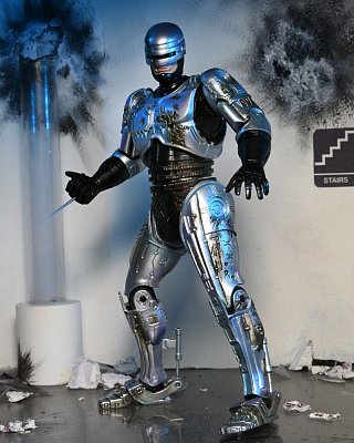 RoboCop Actionfigur Ultimate Battle Damaged RoboCop with Chair 18 cm